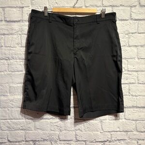 Nike Men’s Golf Shorts Tour Performance Size 36